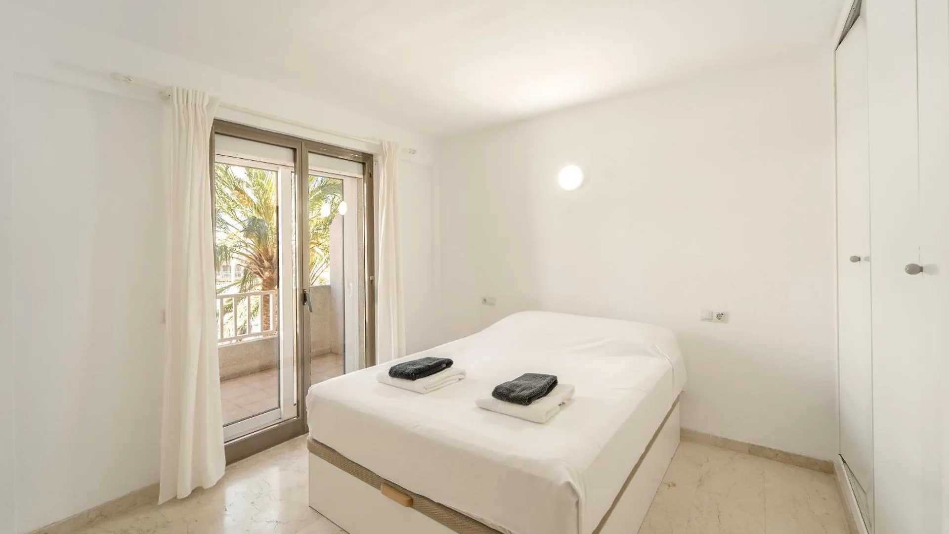 Welcs Apartamento 145 Emp Con Vistas Al Canal Empuriabrava