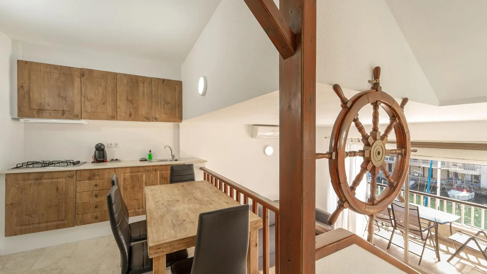 Welcs Apartamento 145 Emp Con Vistas Al Canal Empuriabrava