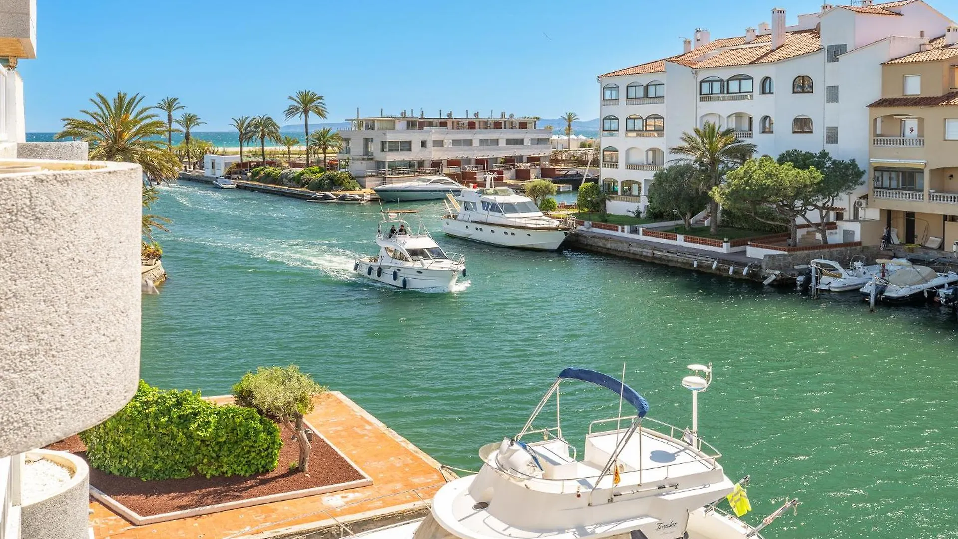 Welcs Apartamento 145 Emp Con Vistas Al Canal Empuriabrava